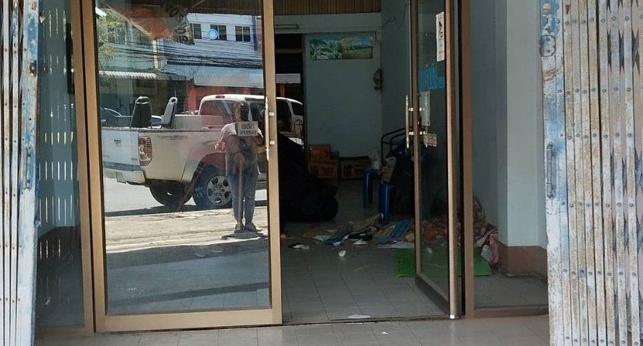 For sale 1 bed retail Space in Mueang Rayong, Rayong