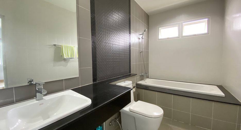 For sale 3 bedrooms house in San Sai, Chiang Mai