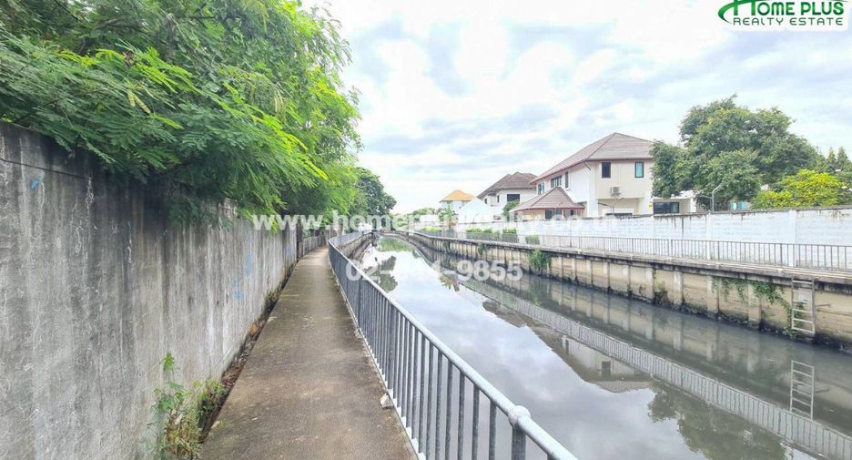 Terreno en venta en Bang Na, Bangkok