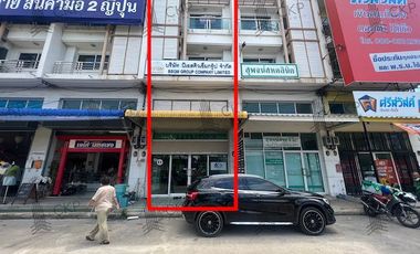 For sale 3 Beds retail Space in Nong Khaem, Bangkok