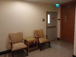 For rent 4 bedrooms condo in Khlong Toei, Bangkok