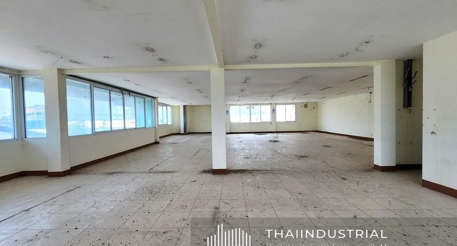 For rent warehouse in Lam Luk Ka, Pathum Thani