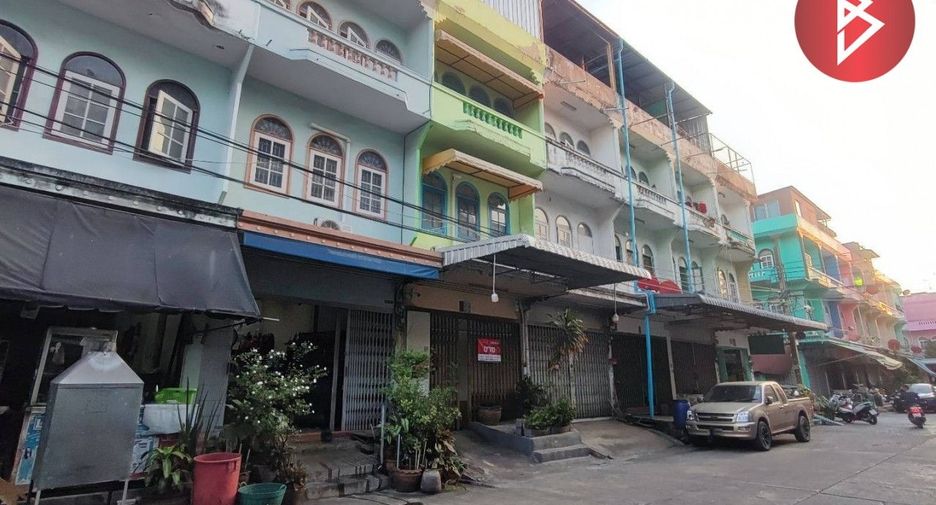 For sale 3 Beds retail Space in Bang Bon, Bangkok
