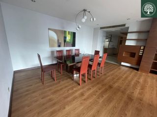 Condo en alquiler de 3 habitaciones en Sathon, Bangkok