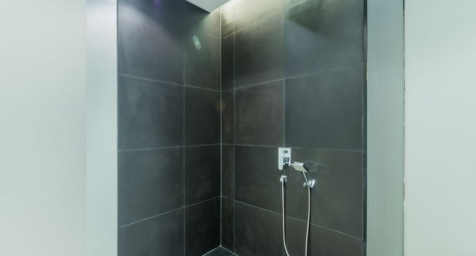 For rent 2 bedrooms serviced apartment in Thalang, Phuket
