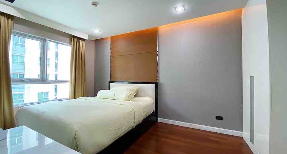 For rent and for sale 2 bedrooms apartment in Huai Khwang, Bangkok