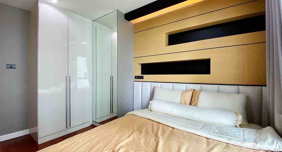 For rent and for sale 2 bedrooms apartment in Huai Khwang, Bangkok