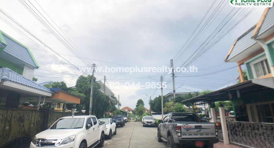 For sale 3 bedrooms townhouse in Lam Luk Ka, Pathum Thani