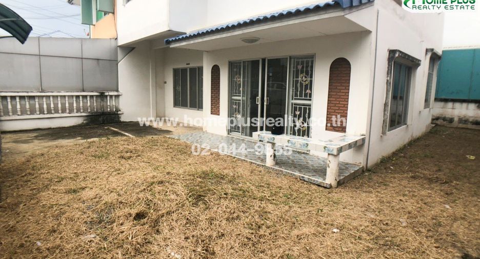 For sale 3 bedrooms townhouse in Lam Luk Ka, Pathum Thani