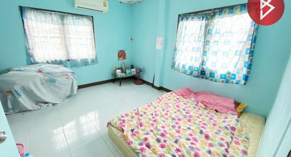 For sale 2 bed townhouse in Bang Phli, Samut Prakan