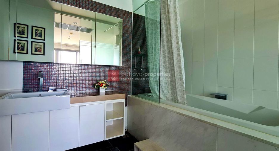 For sale 2 bedrooms condo in Bang Lamung, Chonburi