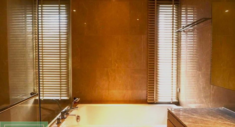 Condo en venta de 2 habitaciones en Khlong San, Bangkok