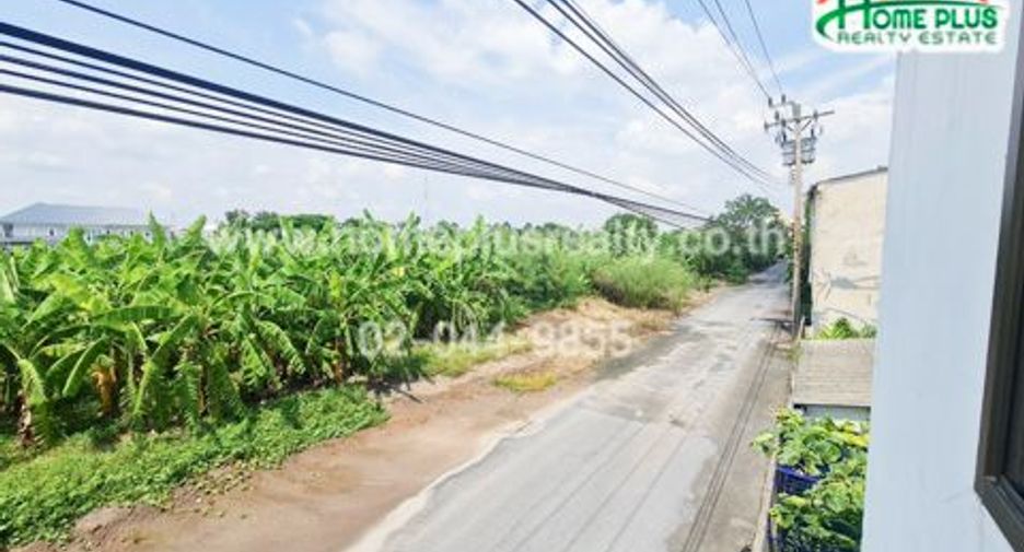 For sale retail Space in Thawi Watthana, Bangkok