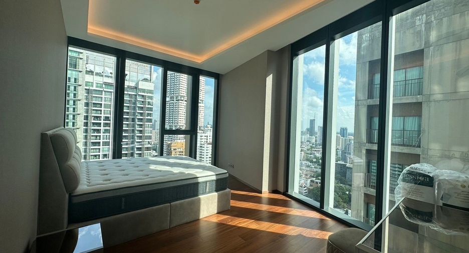 Condo en alquiler de 2 habitaciones en Khlong Toei, Bangkok