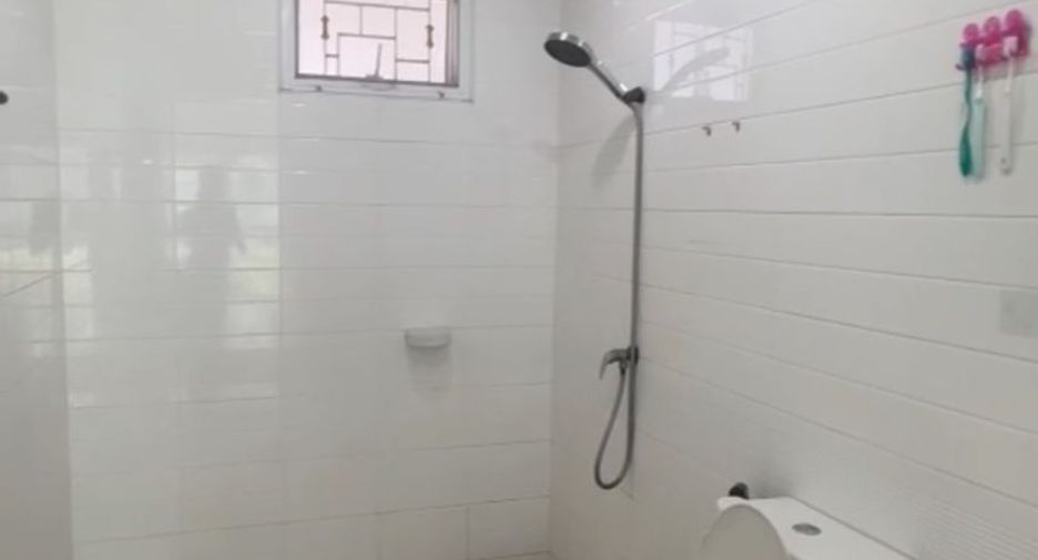 Продажа 3 спальни дом в Mueang Chon Buri, Чонбури