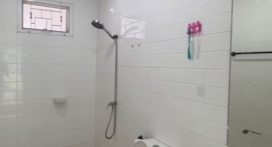 Продажа 3 спальни дом в Mueang Chon Buri, Чонбури