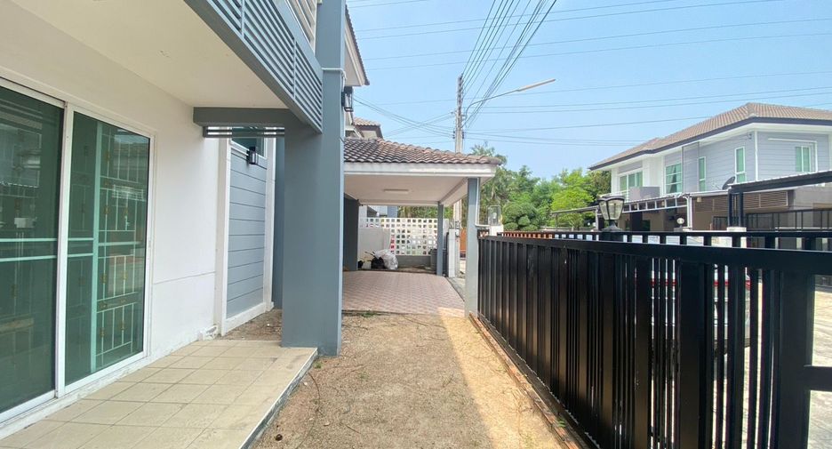 Продажа 3 спальни дом в Mueang Chon Buri, Чонбури