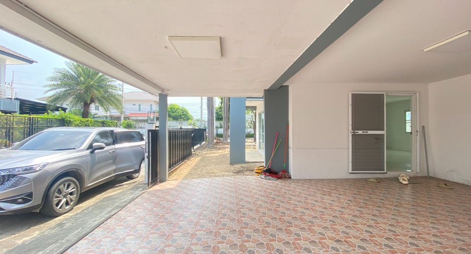 Продажа 3 спальни дом в Mueang Chon Buri, Чонбури