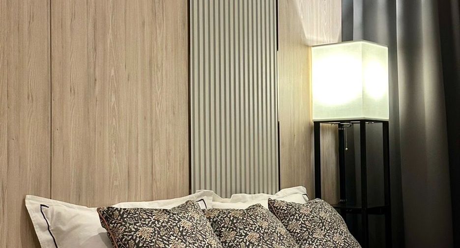 For rent 4 bedrooms condo in Bang Kho Laem, Bangkok