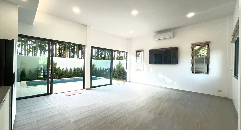 For sale 2 bedrooms villa in Mueang Krabi, Krabi