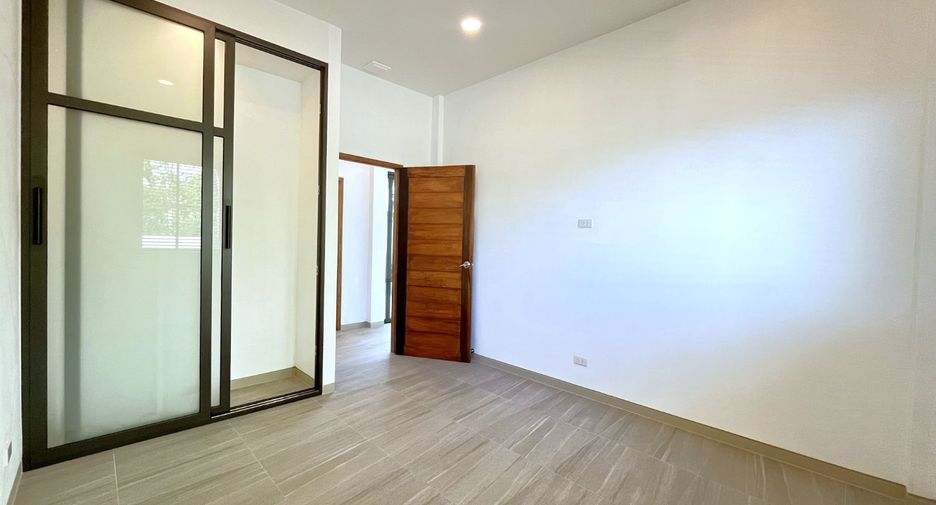 For sale 2 bedrooms villa in Mueang Krabi, Krabi