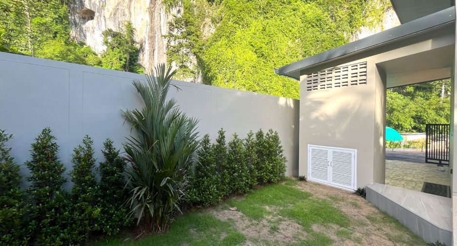 For sale 2 bedrooms villa in Mueang Krabi, Krabi