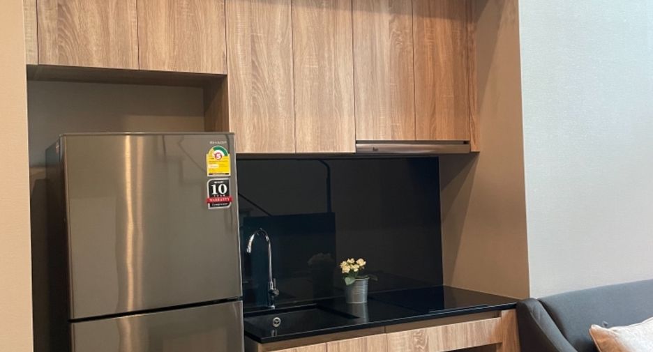 Wohnung zum Kauf und zur Miete mit 1 Zimmer in Sathon, Bangkok