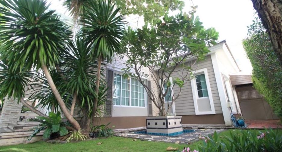 For sale 4 bedrooms house in Bang Phli, Samut Prakan
