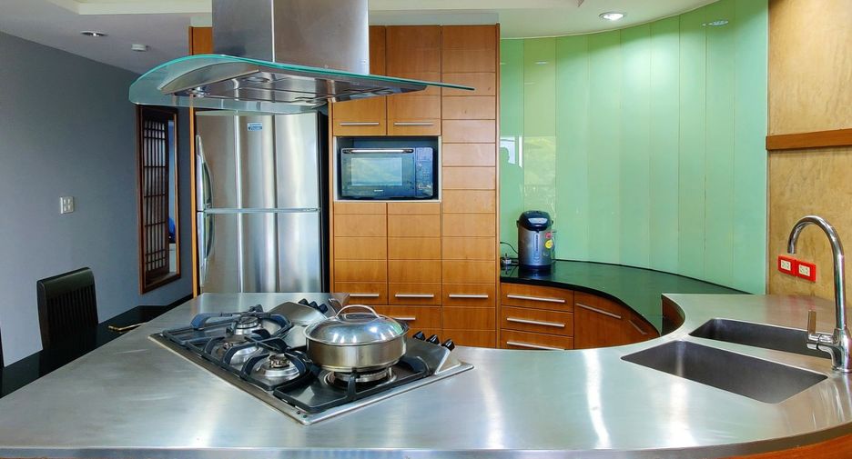 For sale 1 bed condo in Mueang Phuket, Phuket