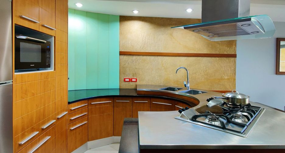 For sale 1 bed condo in Mueang Phuket, Phuket