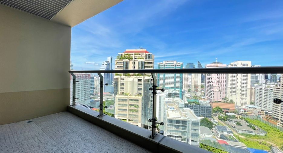 À louer 2 chambres condo à Khlong Toei, Bangkok