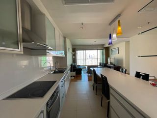 出租 2 卧室 公寓 在 Khlong Toei, 曼谷