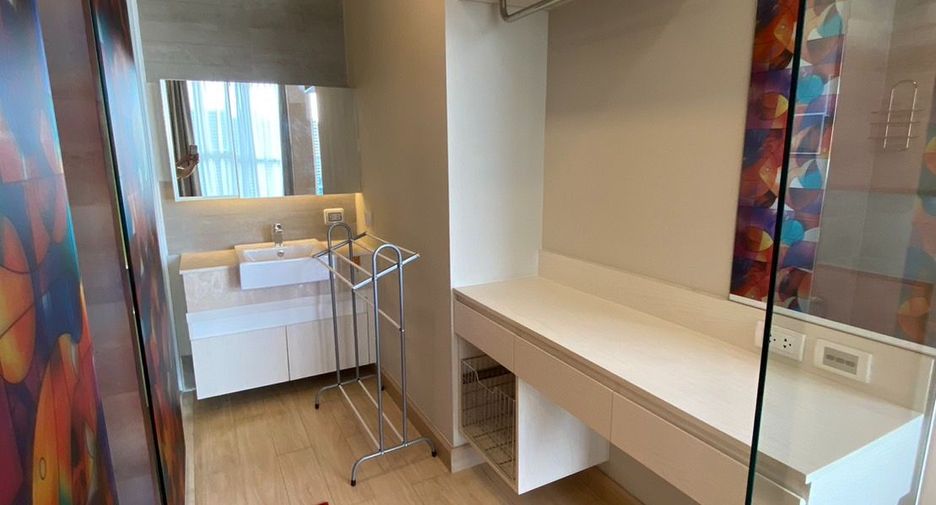 For rent 1 bed condo in Bang Lamung, Chonburi
