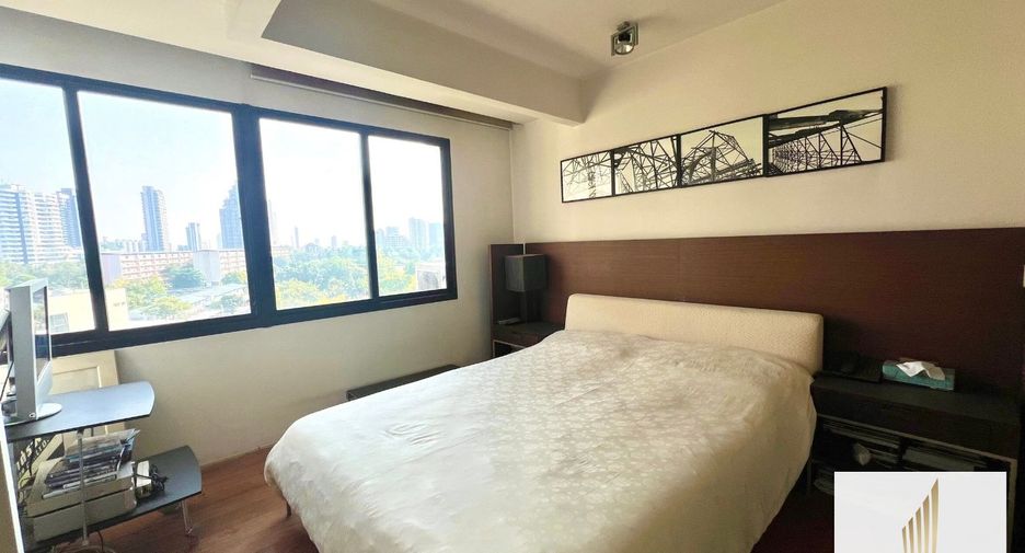 For sale 1 bed condo in Yan Nawa, Bangkok