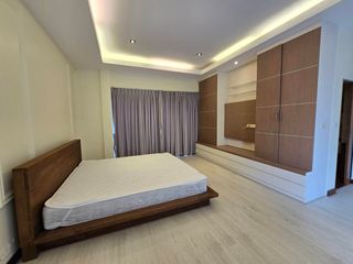 For rent 5 bedrooms house in Suan Luang, Bangkok