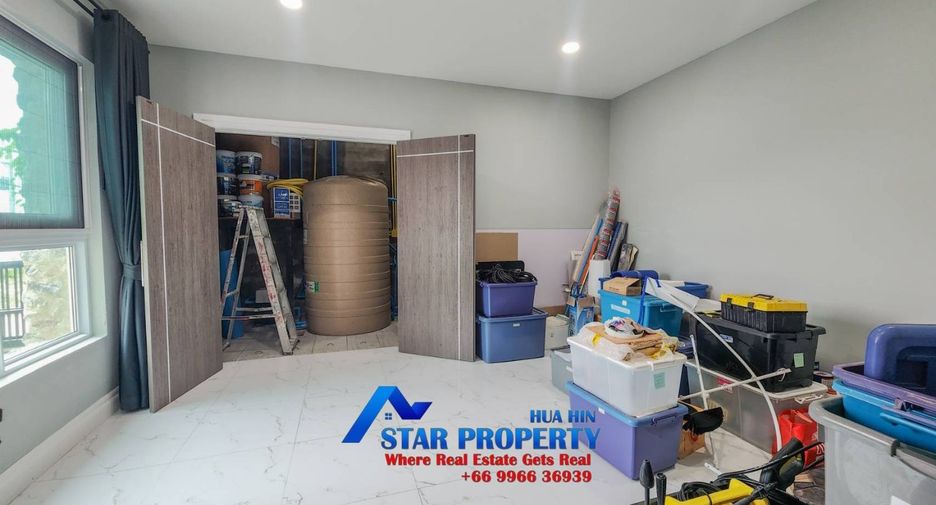 For sale 5 ベッドルーム villa in Hua Hin, Prachuap Khiri Khan