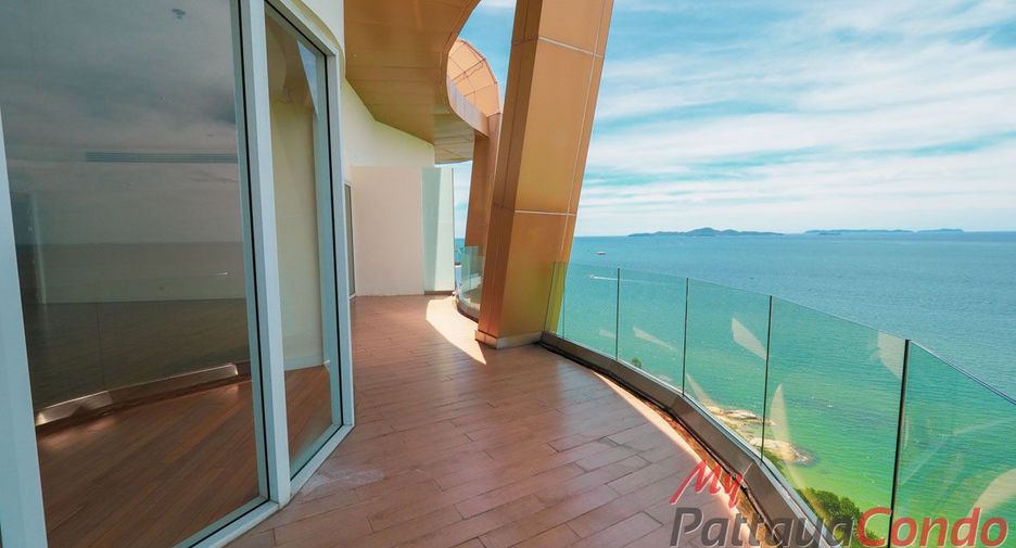 For sale 4 bedrooms condo in Bang Lamung, Chonburi