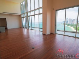 For sale 4 ベッドルーム condo in Bang Lamung, Chonburi