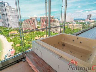 For sale 4 ベッドルーム condo in Bang Lamung, Chonburi