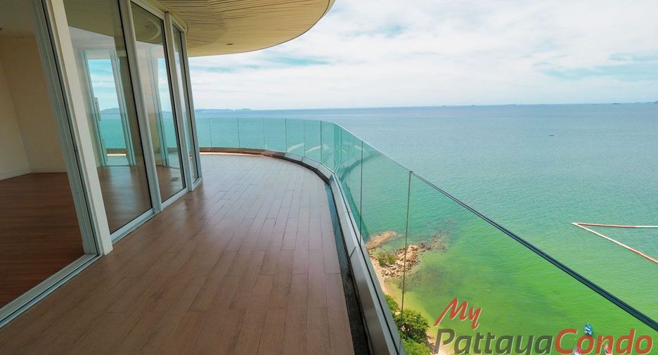 For sale 4 bedrooms condo in Bang Lamung, Chonburi