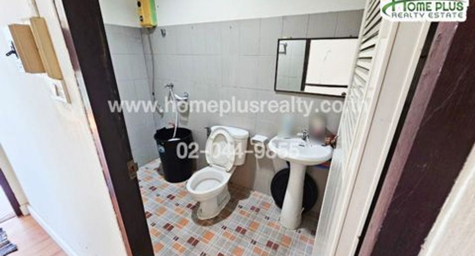 Casa adosada en venta de 2 habitaciones en Muang Nan, Nan