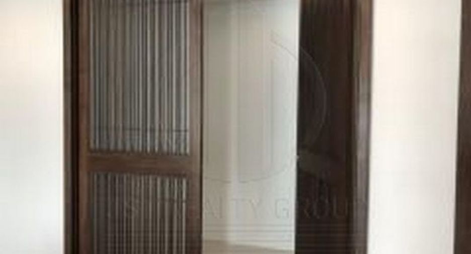 For rent 4 ベッドルーム condo in Watthana, Bangkok