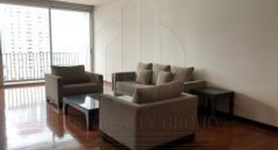 For rent 4 ベッドルーム condo in Watthana, Bangkok