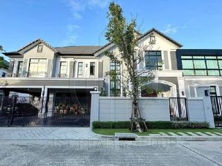 For sale 4 Beds house in Thawi Watthana, Bangkok