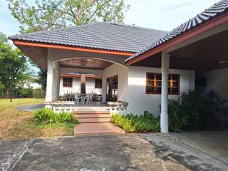 À louer 3 chambres maison à Mueang Chiang Mai, Chiang Mai