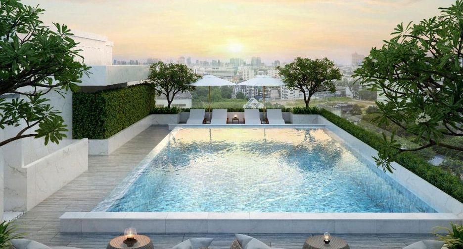 For sale 4 bedrooms condo in Pathum Wan, Bangkok