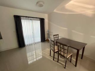 For rent そして for sale 3 Beds townhouse in Khlong Luang, Pathum Thani
