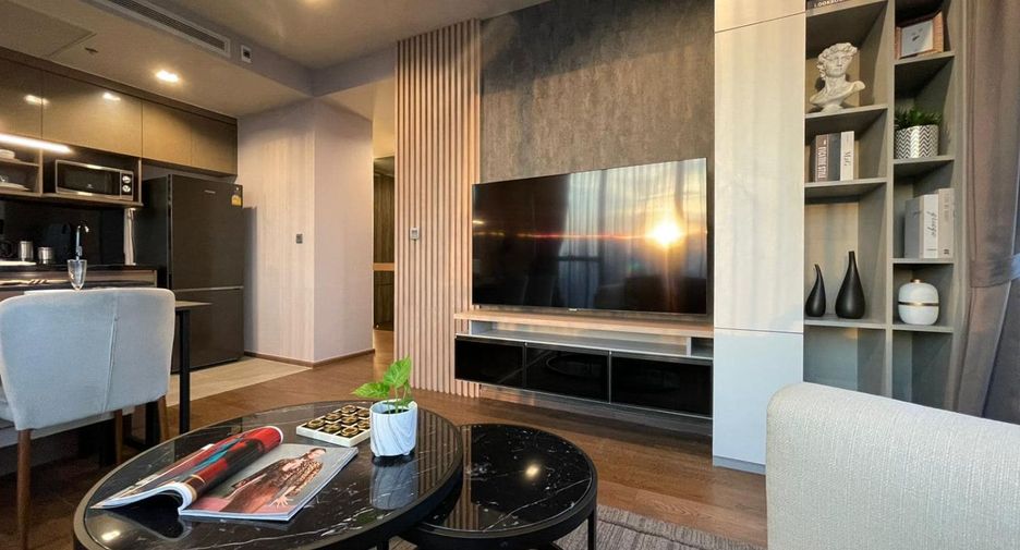 For rent 2 bedrooms condo in Khlong Toei, Bangkok