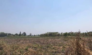 À vendre terrain à Si Prachan, Suphan Buri