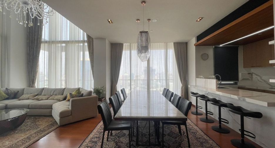 For rent and for sale 4 bedrooms condo in Sathon, Bangkok